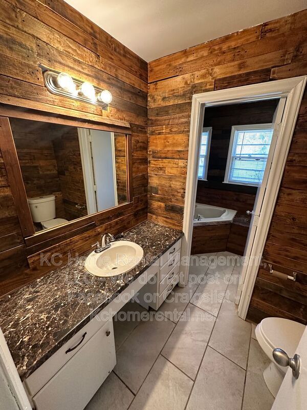 Building Photo - 7318 James A Reed Rd