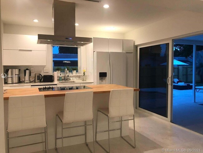 Building Photo - 131 Orchard Ridge Ln