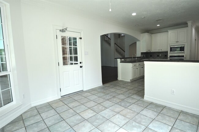 Building Photo - 1914 Sand Hollow Ln