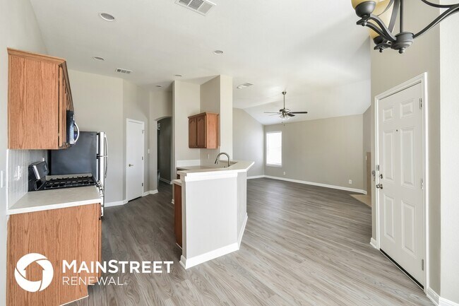 Building Photo - 8514 Whitebrush