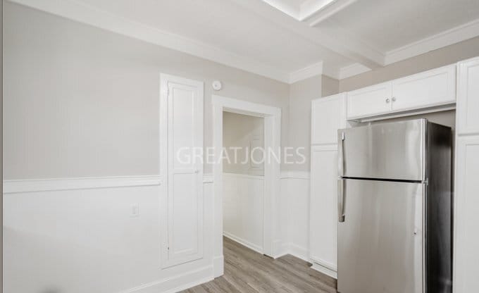 Building Photo - 1012 23rd St