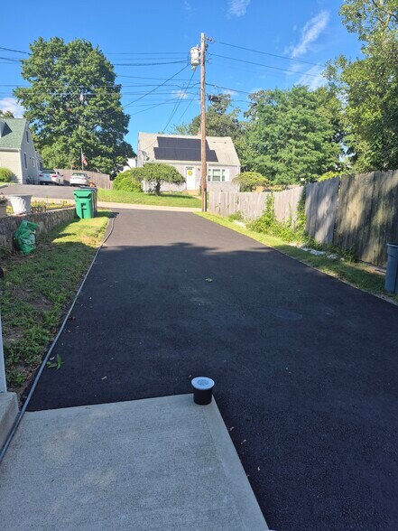 Long private driveway - 65 Princeton Ave