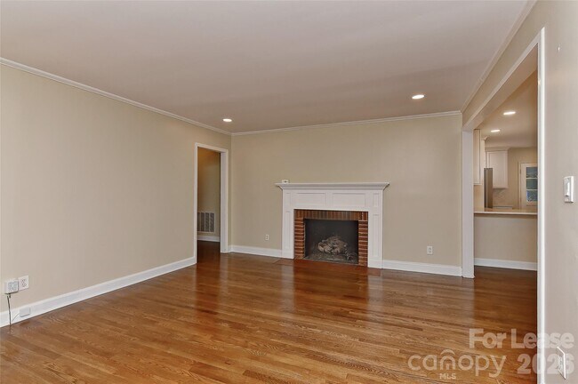 Building Photo - 1215 Sewickley Dr