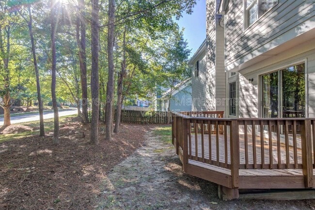 Building Photo - 103 Unaka Ct