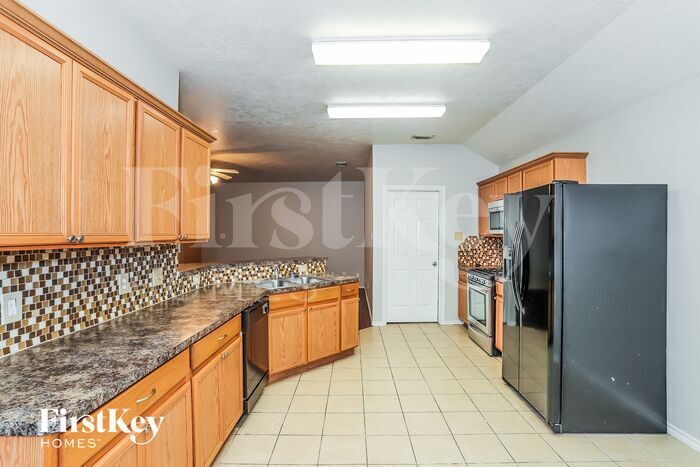 Building Photo - 3210 Naples Grove Ln