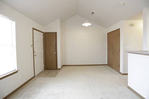 Building Photo - 2130 SW Fillmore St