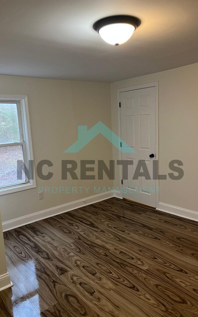 Building Photo - 1036 Brower Rd