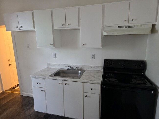 Building Photo - 934 Clifford Brown Walk