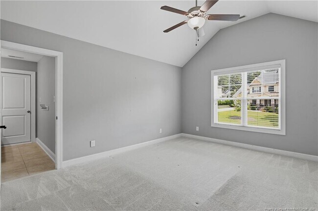 Building Photo - 138 Valley Pines Cir