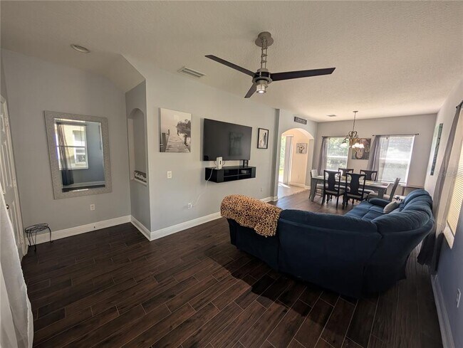Building Photo - 12513 Bay Branch Ct