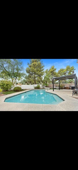 Building Photo - 8337 Tide Pool Dr