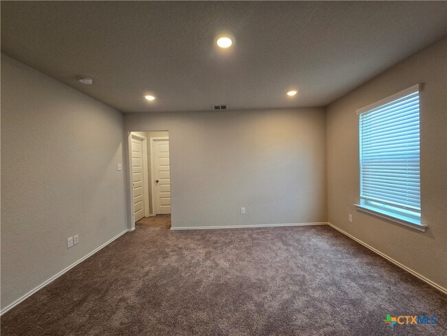 Building Photo - 2565 Hiddenbrooke Trace