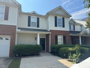 Building Photo - 126 Marshland Ln