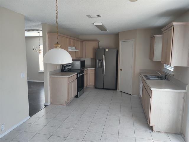 Building Photo - 1405 Anglican Dr