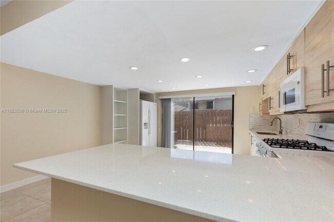 Building Photo - 11466 SW 109th Rd