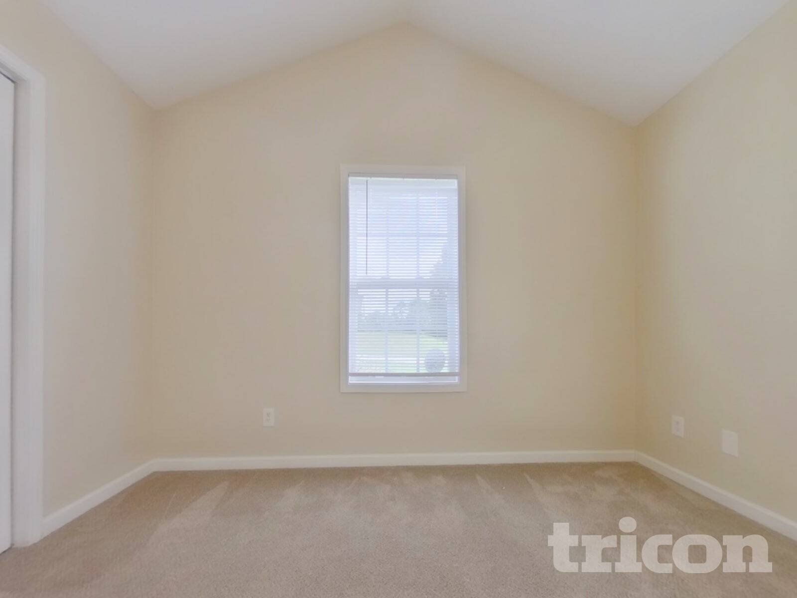 Building Photo - 20 Mattie Ln