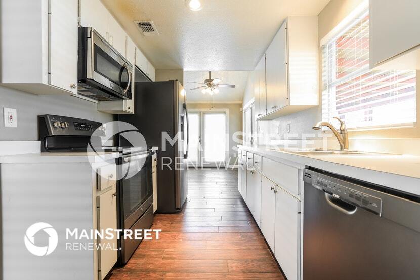 Building Photo - 5150 Moeller Ave