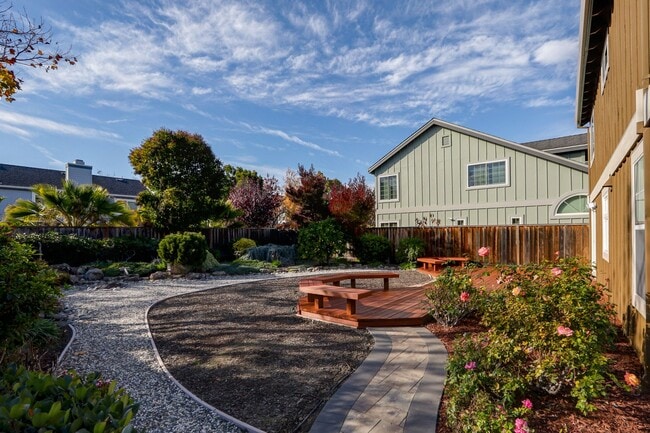 Building Photo - 3 Bed / 3 Bath single family home with huge backyard in Foster City. YouTube tour!!