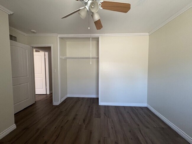 Building Photo - Redlands 4 Bedroom Home