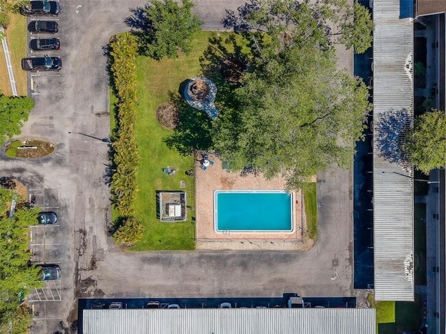 Building Photo - 9881 113th St N