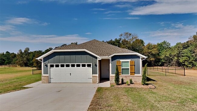 Building Photo - 16990 Lantana Lp