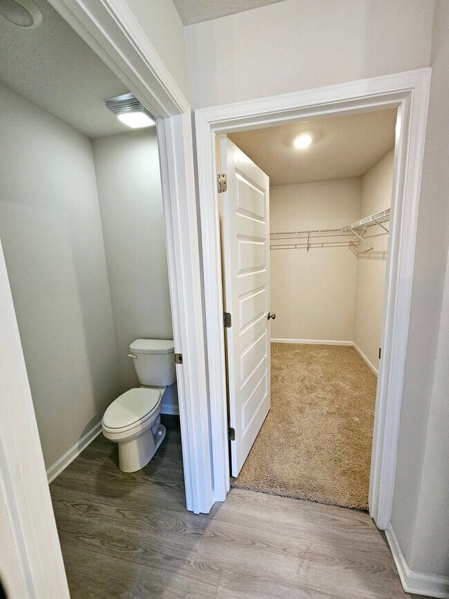 Building Photo - Spacious Modern Home w/Great Community Amenities! *1/2 OFF Security Deposit for A-D Military!*