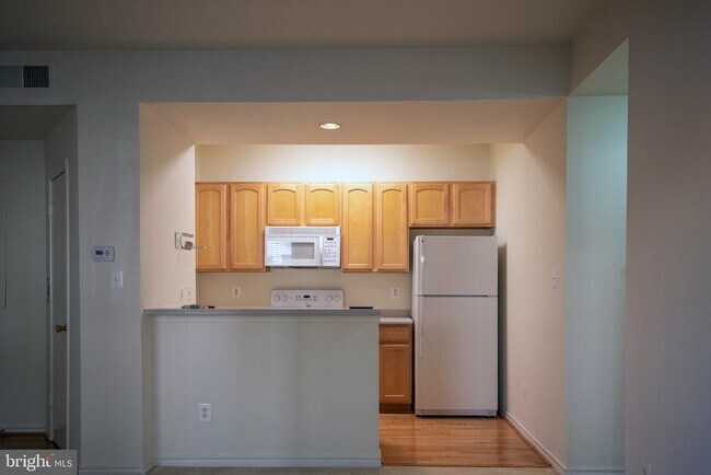 Building Photo - 12153 Penderview Ln
