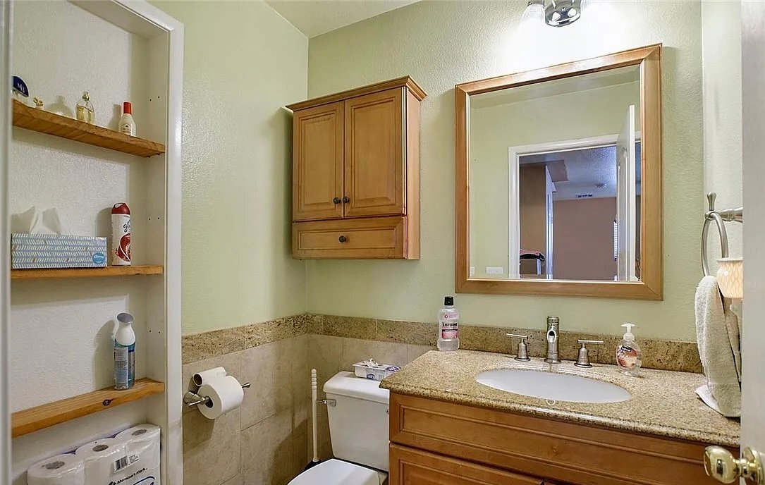 Building Photo - 4216 E Spruce Fern Ln