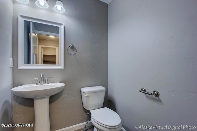 Building Photo - 4730 Mainsail Ave