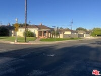 Building Photo - 8536 McConnell Ave