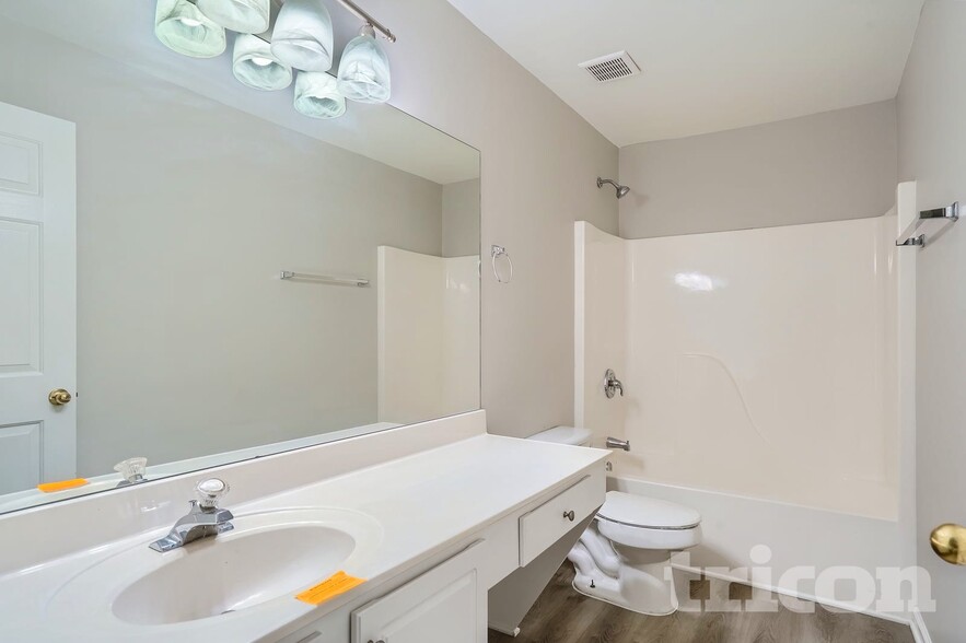 Building Photo - 891 Marta Crane Dr