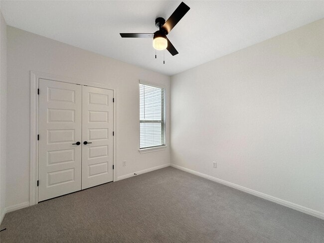 Building Photo - 2725 Woodall Dr