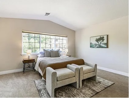Building Photo - Adorable two bed two bath condo with office! 2 WEEKS FREE WITH LEASE SIGNED BY 6/30/2026