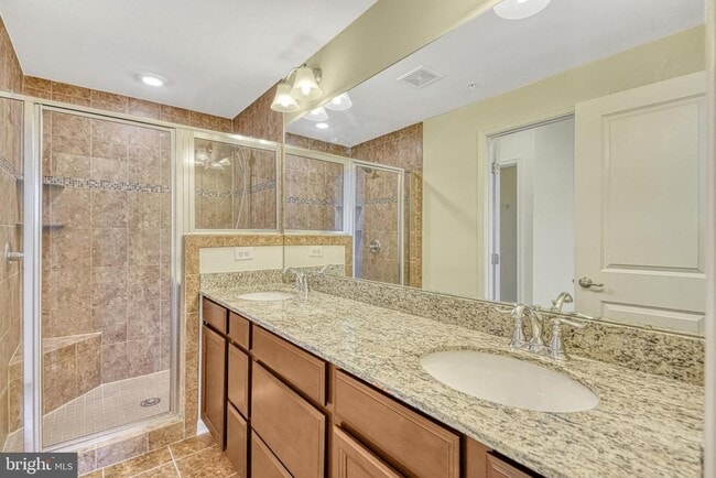 Building Photo - 7825 Culloden Crest Ln