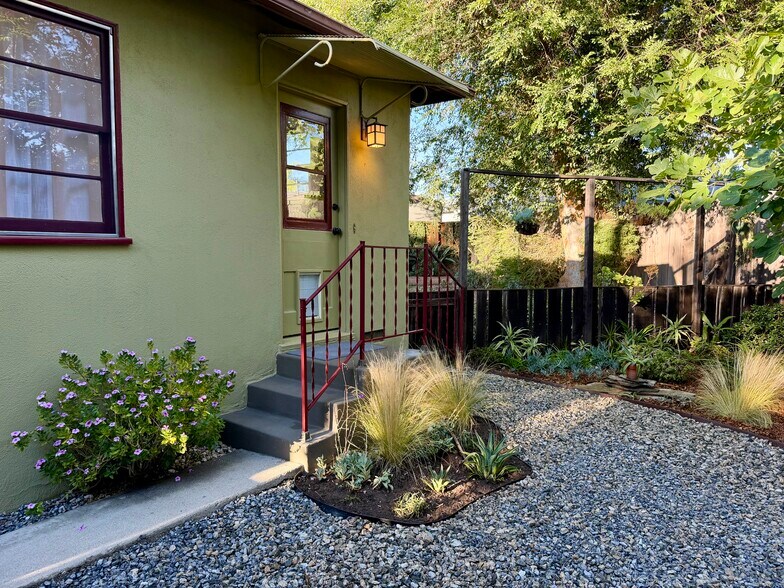 Back door - 2101 Laverna Ave