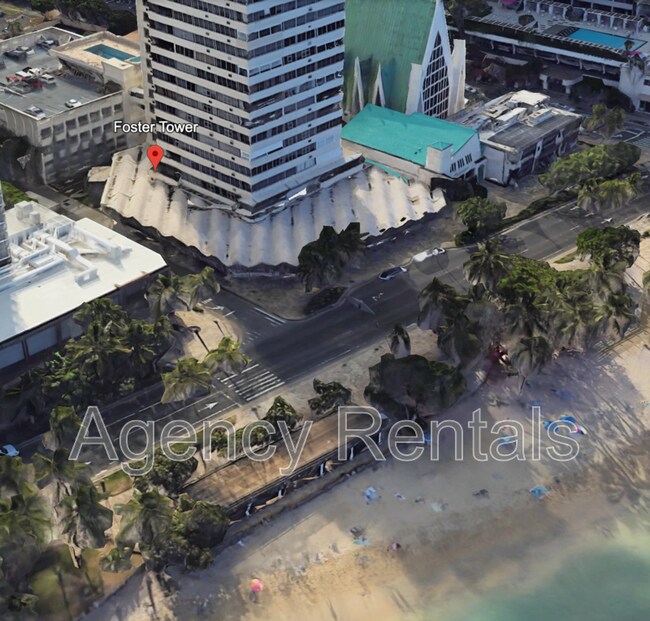 Building Photo - 2500 Kalakaua Ave