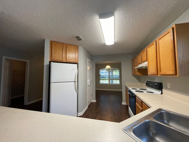 Building Photo - 9374 Daniel's Mill Dr