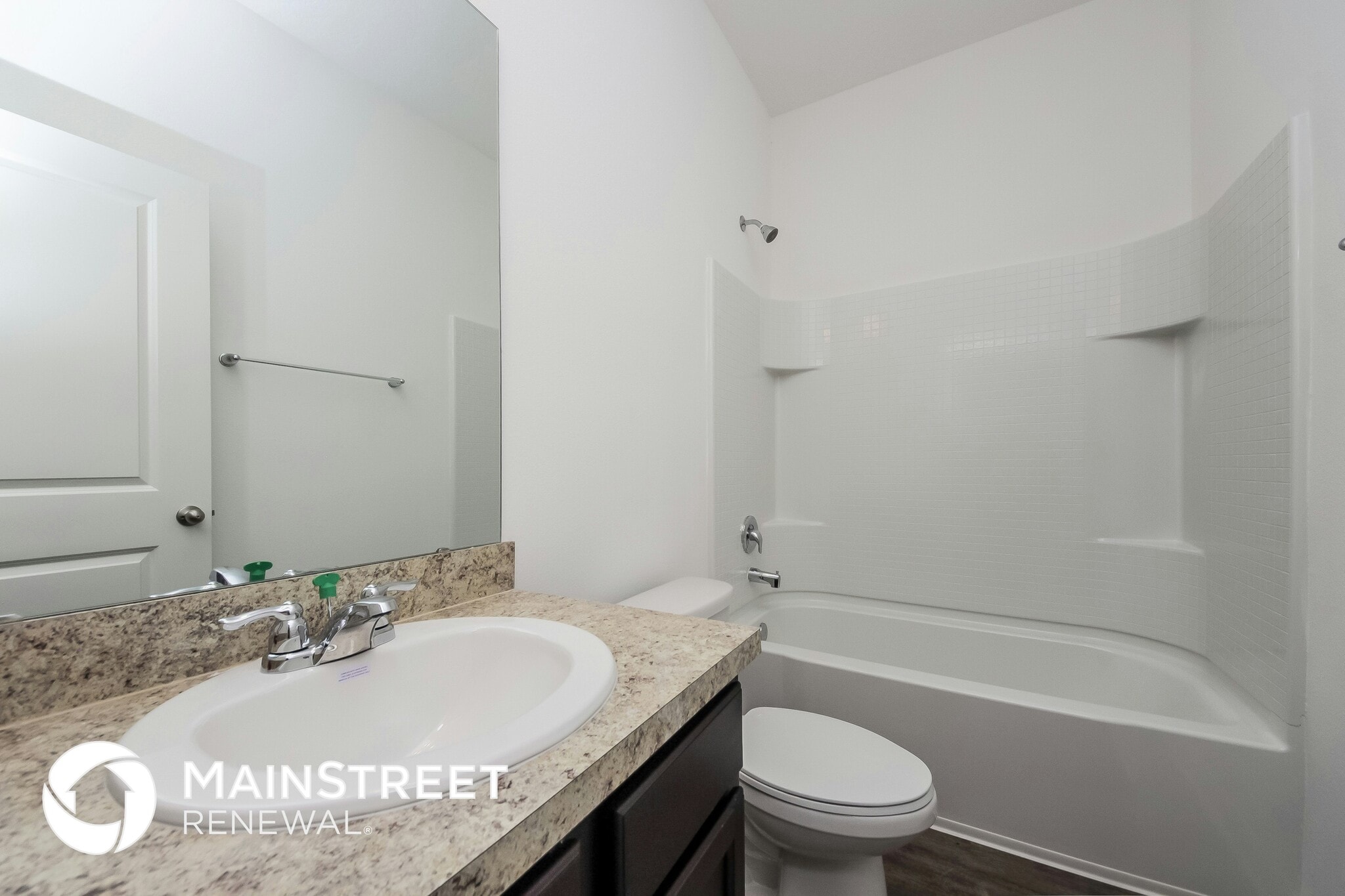 Building Photo - 146 Hidden Lk Lp