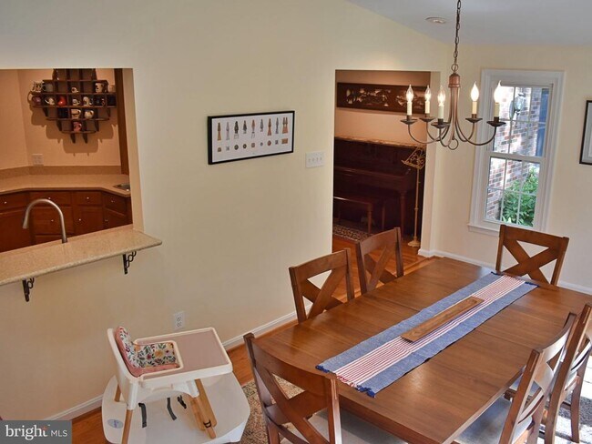 Building Photo - 8097 Winding Way Ct