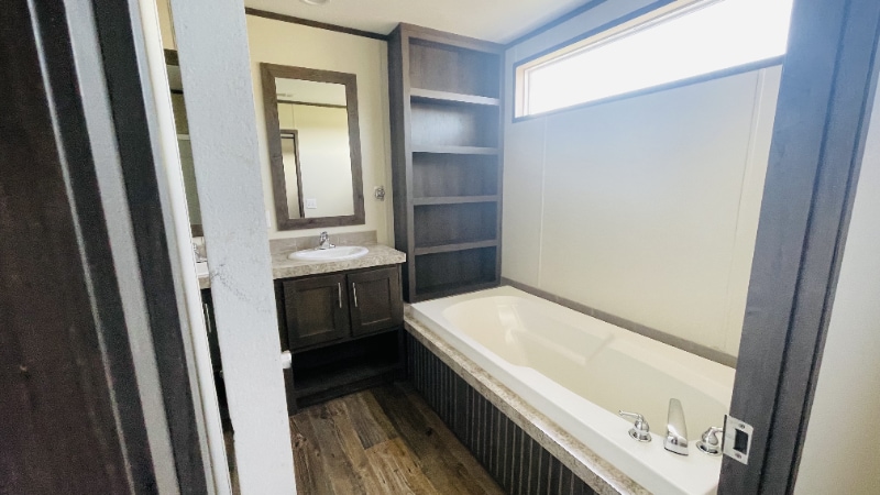 Building Photo - 2804 Halite Bend