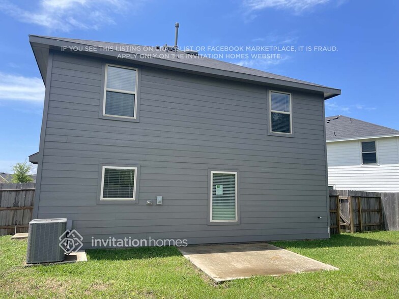 Building Photo - 18842 Charter Elm Dr