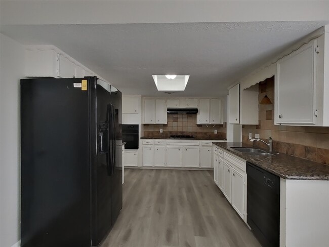 Building Photo - 7506 Lemon Tree Cir