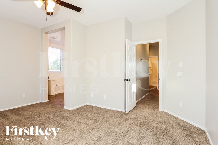 Building Photo - 17670 W Bridger St