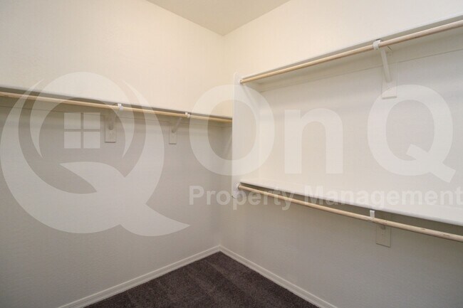 Building Photo - 16090 W Shaw Butte Dr