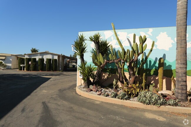 Building Photo - Rancho del Sol