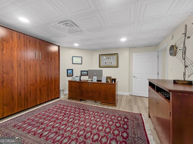 Building Photo - 12609 Old Well Ct