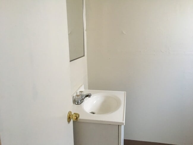 Building Photo - duplex