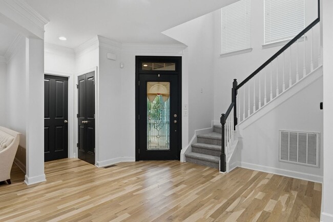 Building Photo - 2661 Avery Park Dr