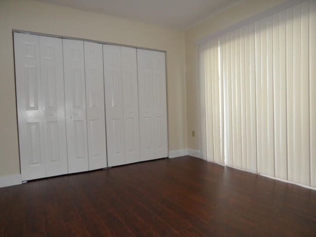 Building Photo - 3884 NW 90th Ave