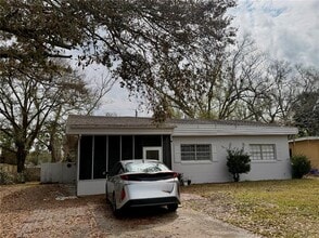 Building Photo - 139 Mayfair Cir